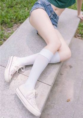 西北偏北八块腹肌双龙视频_乱人伦精品视频在线观看