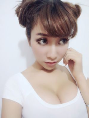 姨母的诱惑免费看_国产剧BD在线观看