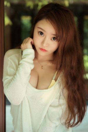 秘书裸侍跪趴等老板调教电影_BD韩语BD在线观看