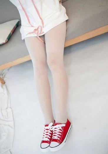 美女把胸全部露出_超清免费在线播放